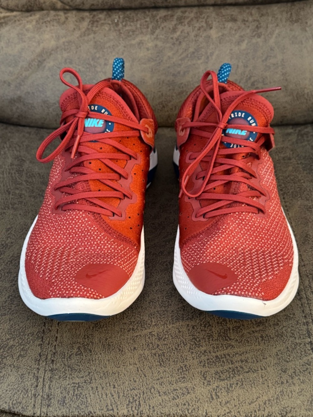 Nike Joyride Run Flyknit Cinnabar Men’s 10.5 Red Black Running Shoes Clean